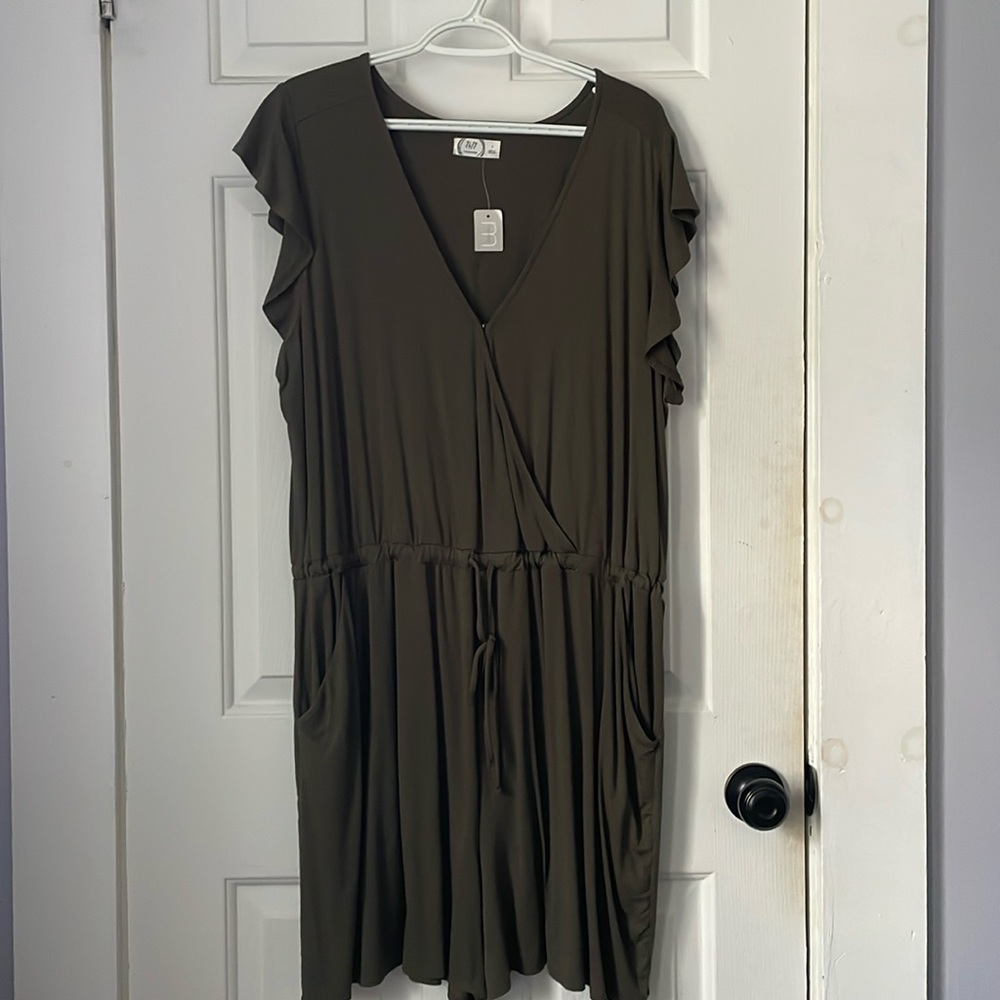 Maurice’s shorts romper - olive